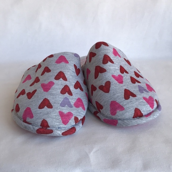Rae Dunn Amor heart slippers, size S - Picture 3 of 5